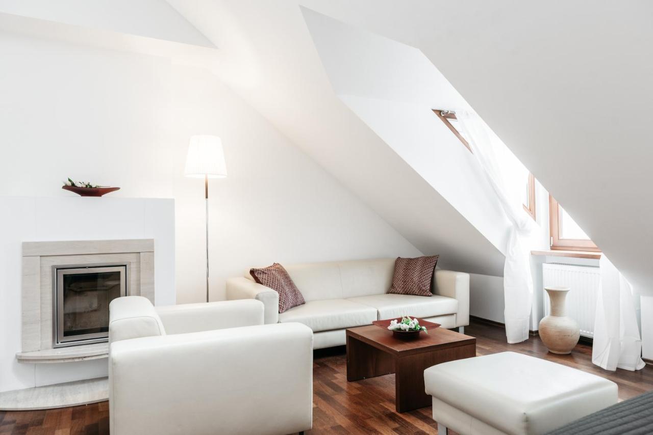Extravaganza Apartment Красков Екстериор снимка